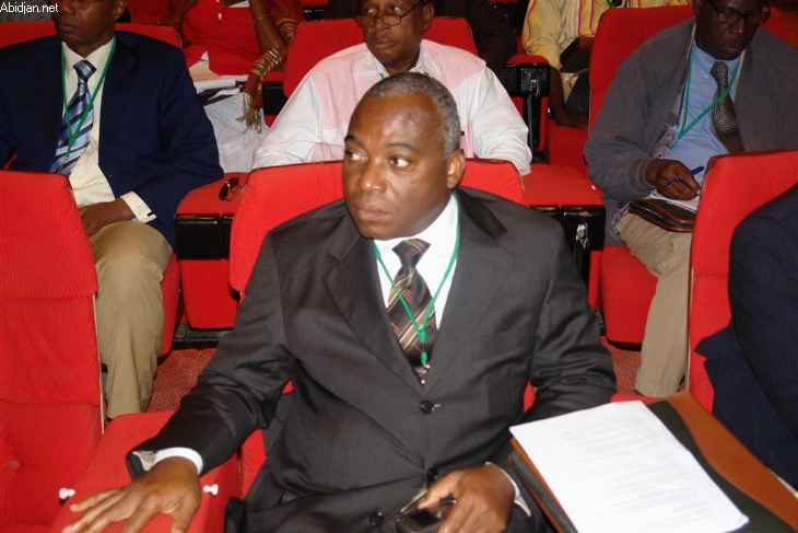 Côte d`Ivoire: Gbagbo réquisitionne le centre de contrôle de l`électricité